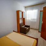 Apartment Visnja