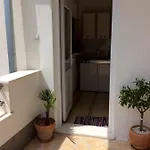 Apartment Visnja *