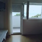 Visnja Apartment *