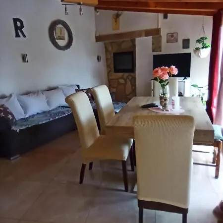 Visnja Apartman Omis