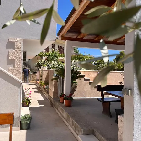 Apartman Visnja Omis