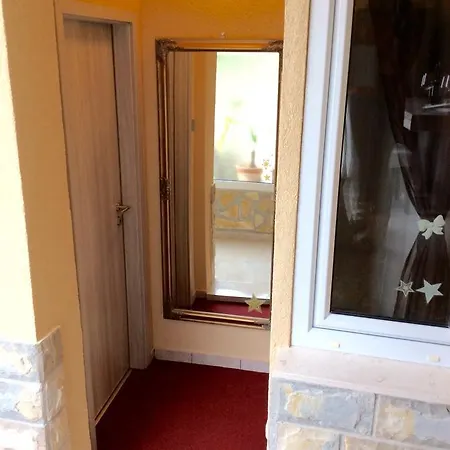 Visnja Apartman