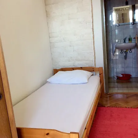 Visnja Omiš